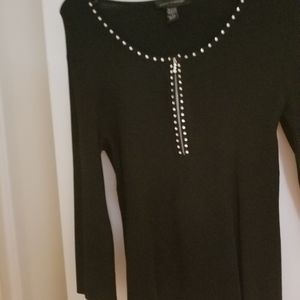 Black long sleeve sweater with some sparkle accent